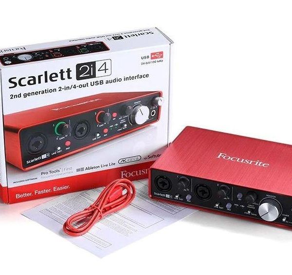 Focusrite Scarlett 2i4  USB Audio Interface Most Versatile 2nd Generation