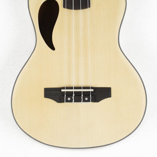 Axe deluxe Premium 26 inc ukulele Tennor size