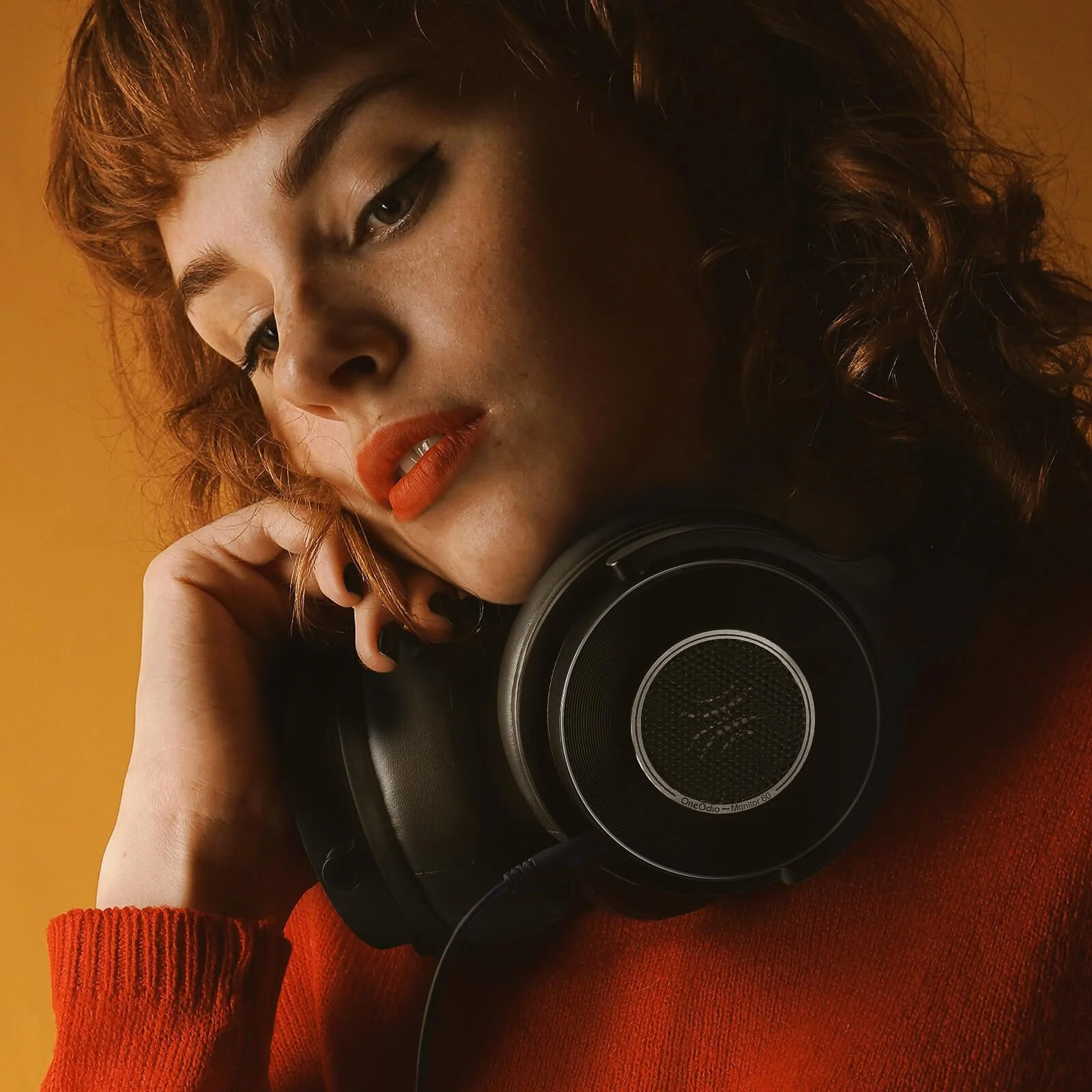 Y86_1600X1600_1 OneOdio Monitor 60 Professional Studio Headphones - Recording Wired Over Ear Headphones, Hi-Res Audio, Soft Comfortable Earmuffs, 6.35mm Adapter for Tracking Mixing DJ Mastering Broadcast - Image 5