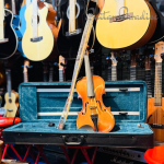 Sara 4/4 Natural Acoustic Violin