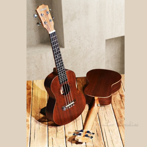 Yamaha UK-26 Tenor Ukulele (26-Inch)