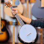 Sara 23-Inch Pro Concert Banjolele – Premium Acoustic Banjo Ukulele Hybrid with Closed-Back Design